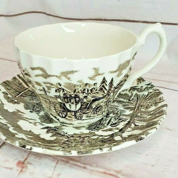 Royal Mail Fine Staffordshire Teacup & Saucer - Picture 1 of 12
